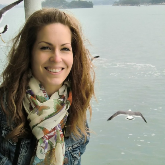 Meet your Posher, Hana - Picture 1 of 1